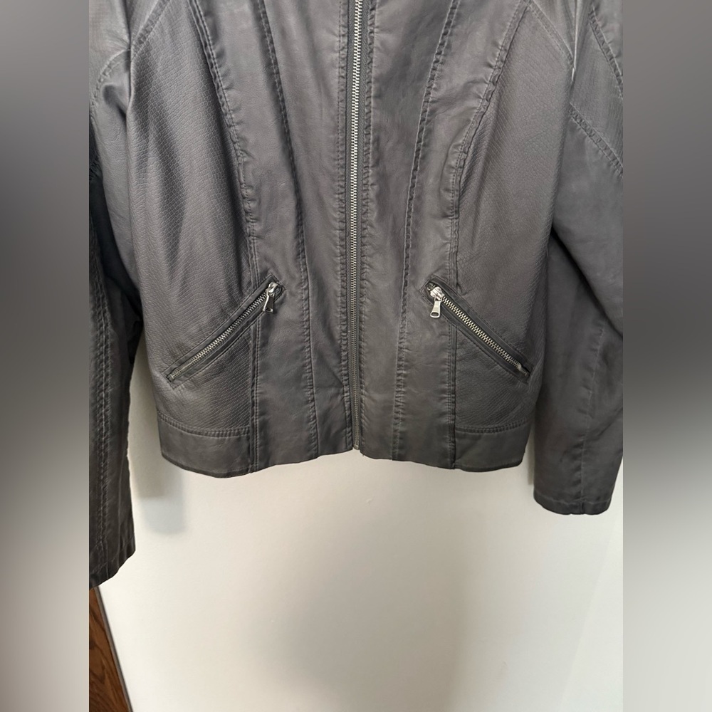 dressbarn Gray Bomber Jacket - Picture 4 of 13